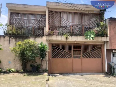 Casa com 5 Quartos à venda, 200m² no Jardim São Armando, Itaquaquecetuba