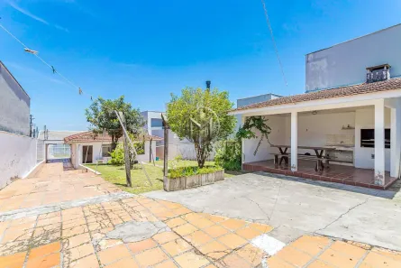 Casa com 3 Quartos à venda, 93m² no Tingui, Curitiba