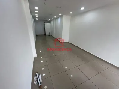 Ponto Comercial para alugar, 50m² no Taquara, Rio de Janeiro