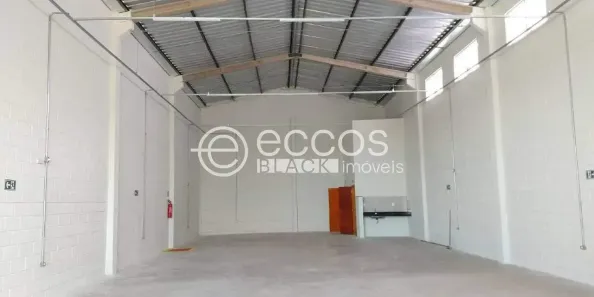 Galpão/Depósito/Armazém à venda, 230m² no Pampulha, Uberlândia