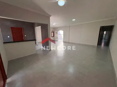 Casa com 4 Quartos à venda, 165m² no Estância Balneária Belmira Novaes, Peruíbe