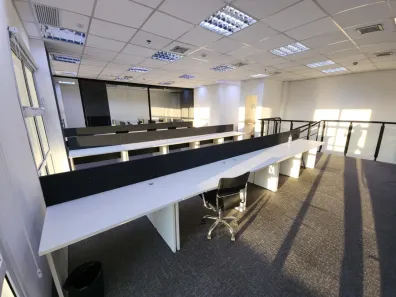 Sala Comercial para alugar, 235m² no Vila Cordeiro, São Paulo