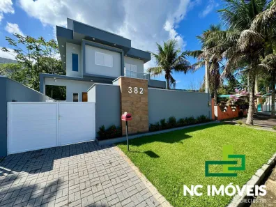 Casa de Condomínio com 3 Quartos à venda, 384m² no Mar Verde, Caraguatatuba