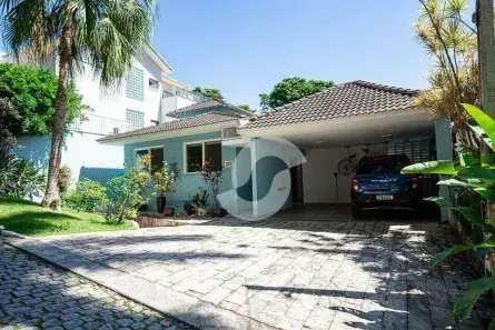Casa de Condomínio com 4 Quartos à venda, 350m² no Camboinhas, Niterói