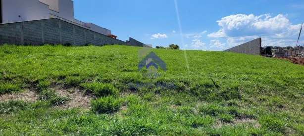 Lote/Terreno à venda, 1227m² no Chácara São Félix, Taubaté