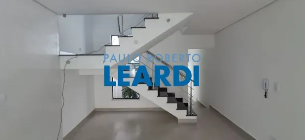 Sobrado com 3 Quartos para venda ou aluguel, 189m² no Vila Guiomar, Santo André