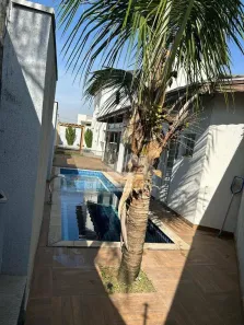 Casa com 4 Quartos à venda, 275m² no Village Mantiqueira, Guaratinguetá