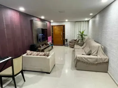 Sobrado com 3 Quartos à venda, 250m² no Vila Assunção, Santo André
