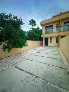 Sobrado com 2 Quartos para alugar, 90m² no São João do Rio Vermelho, Florianópolis