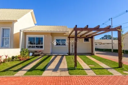 Casa com 2 Quartos à venda, 54m² no Distrito Industrial, Cachoeirinha