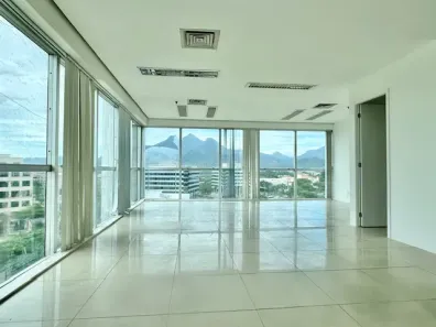 Sala Comercial com 3 Quartos à venda, 60m² no Barra da Tijuca, Rio de Janeiro