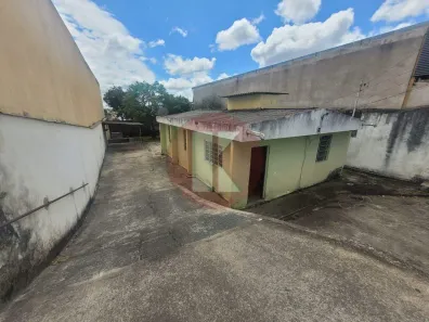 Casa com 3 Quartos para alugar, 80m² no Rio Branco, Belo Horizonte