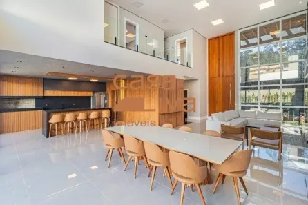 Casa de Condomínio com 4 Quartos à venda, 290m² no Vila Nova, Porto Alegre