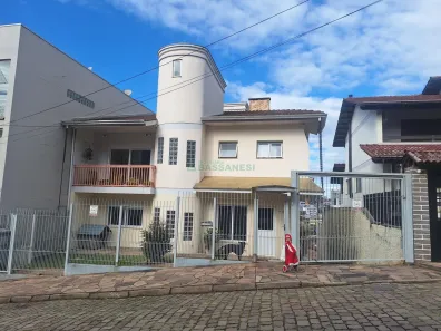 Casa com 5 Quartos à venda, 428m² no Petrópolis, Caxias do Sul