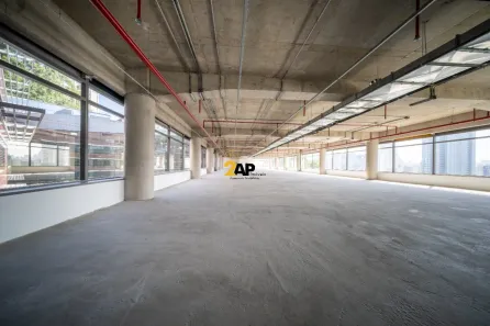 Sala Comercial para alugar, 1175m² no Chácara Itaim, São Paulo