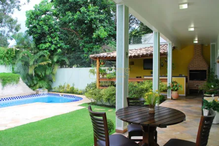 Casa com 4 Quartos à venda, 420m² no Chácara Monte Alegre, São Paulo