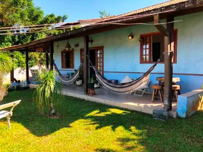 Casa de Condomínio com 3 Quartos para venda ou aluguel, 100m² no Iconha, Guapimirim