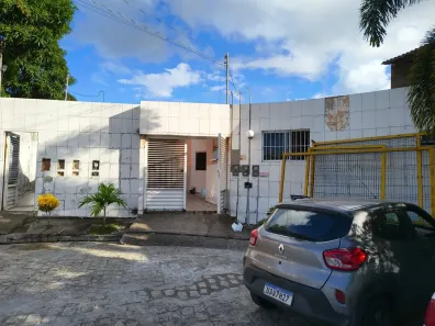 Casa com 5 Quartos à venda, 300m² no Clima Bom, Maceió
