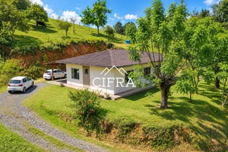 Casa com 4 Quartos à venda, 100m² no Barra do Trombudo, Rio do Sul