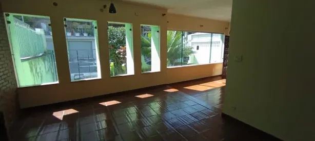 Casa com 3 Quartos à venda, 310m² no Vila Campesina, Osasco