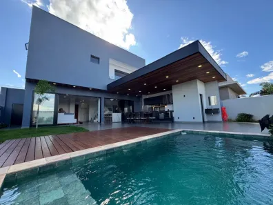 Casa de Condomínio com 3 Quartos à venda, 388m² no Residencial Tamboré, Bauru