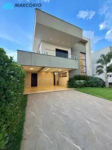 Casa de Condomínio com 3 Quartos à venda, 219m² no Residencial Villagio Toscana, Goiânia