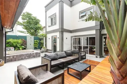 Sobrado com 4 Quartos à venda, 350m² no Cidade Monções, São Paulo