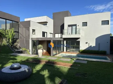 Casa de Condomínio com 5 Quartos à venda, 316m² no Chácaras Aeroporto, Maringá