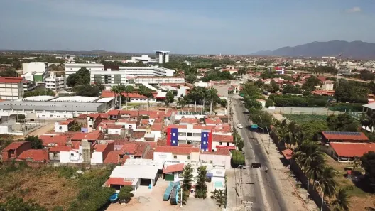 Flat com 1 Quarto para alugar, 75m² no Dom Expedito, Sobral