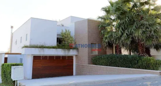 Casa de Condomínio com 3 Quartos à venda, 555m² no Golf Gardens, Carapicuíba