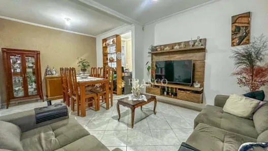 Sobrado com 4 Quartos à venda, 305m² no Parque Residencial Flor do Vale, Tremembé