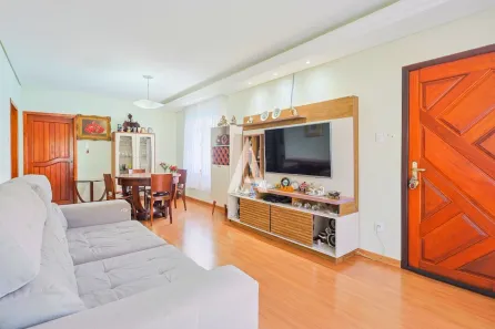 Casa com 4 Quartos à venda, 183m² no Floresta, Joinville