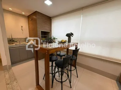 Apartamento com 3 Quartos para alugar, 102m² no Santa Mônica, Uberlândia