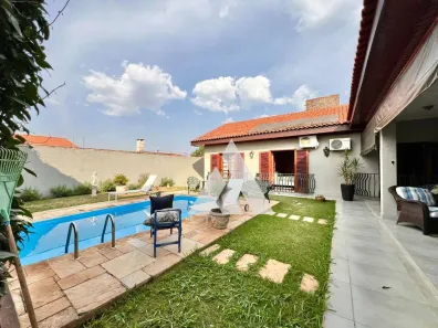 Casa com 3 Quartos à venda, 262m² no Parque Atenas do Sul, Itapetininga