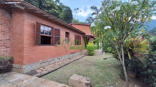 Casa com 5 Quartos à venda, 335m² no Itaipava, Petrópolis