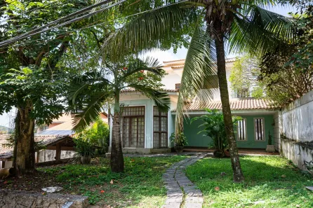 Casa de Condomínio com 4 Quartos à venda, 282m² no Badu, Niterói