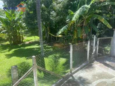 Fazenda/Sítio com 3 Quartos à venda, 170m² no Vila Velha, Caçapava