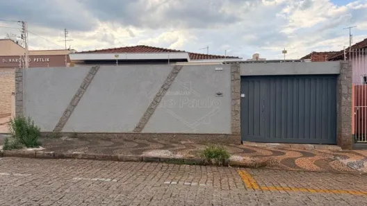 Casa com 3 Quartos à venda, 285m² no Centro, Araraquara