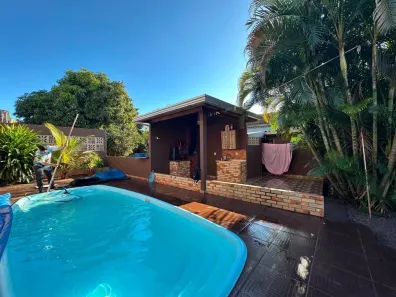 Casa com 3 Quartos à venda, 600m² no Cataratas, Cascavel