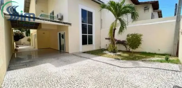 Casa com 5 Quartos à venda, 224m² no Edson Queiroz, Fortaleza