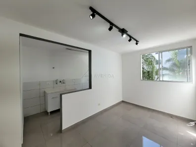 Apartamento com 2 Quartos para alugar, 44m² no Gleba Fazenda Palhano, Londrina