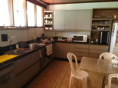 Sobrado com 4 Quartos à venda, 645m² no Busca Vida (Abrantes), Camaçari