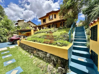 Casa de Condomínio com 3 Quartos à venda, 239m² no Jardim do Golf I, Jandira
