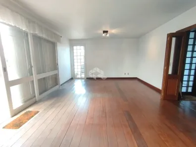 Casa com 3 Quartos à venda, 500m² no Planalto, Bento Gonçalves