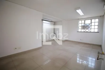 Casa com 5 Quartos à venda, 237m² no Jardim Paulista, São Paulo