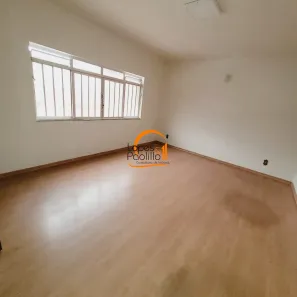 Casa com 3 Quartos para alugar, 229m² no Jardim Brasil, Atibaia