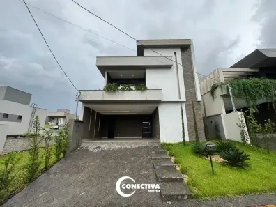 Casa de Condomínio com 3 Quartos à venda, 228m² no Jardins Capri, Senador Canedo