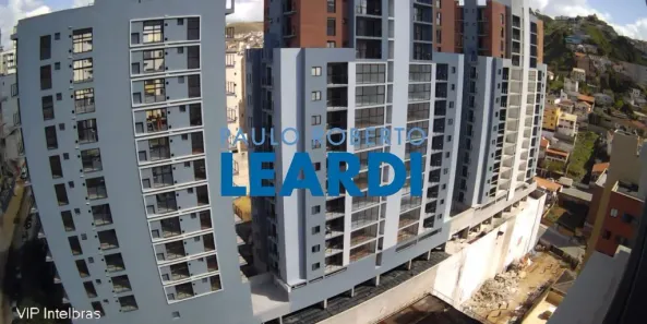 Apartamento com 2 Quartos à venda, 55m² no Centro, Poços de Caldas
