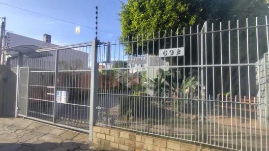 Apartamento com 1 Quarto para alugar, 40m² no Camaquã, Porto Alegre