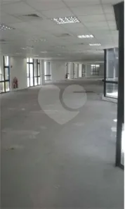 Sala Comercial para alugar, 1000m² no Vila Cordeiro, São Paulo